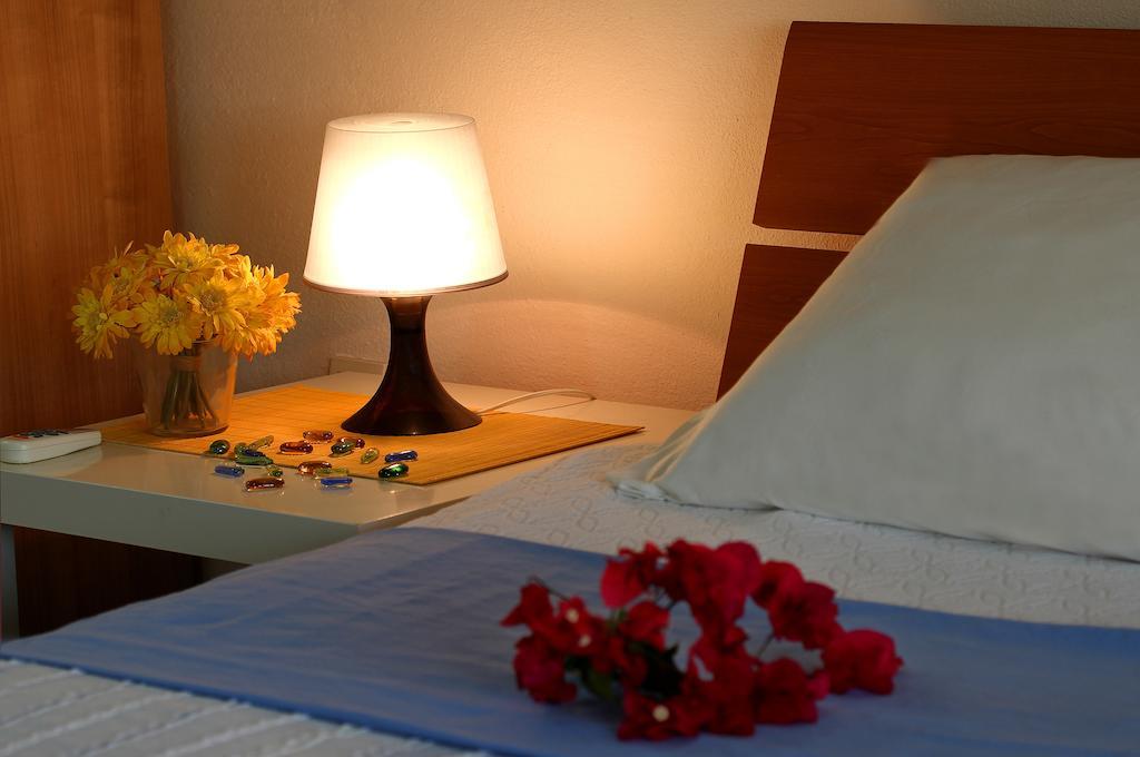 Lighthouse Apartments Budva Phòng bức ảnh